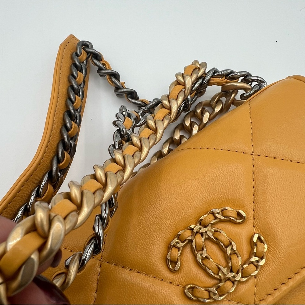 Chanel 19 Wallet On Chain Lambskin mustard yellow shoulder bag❤️ - Picture 9 of 13